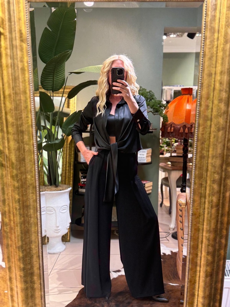 Antıla Üçlü Takım