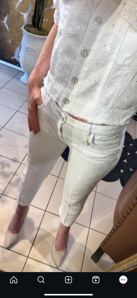 Nakış Desen Beyaz Pantolon