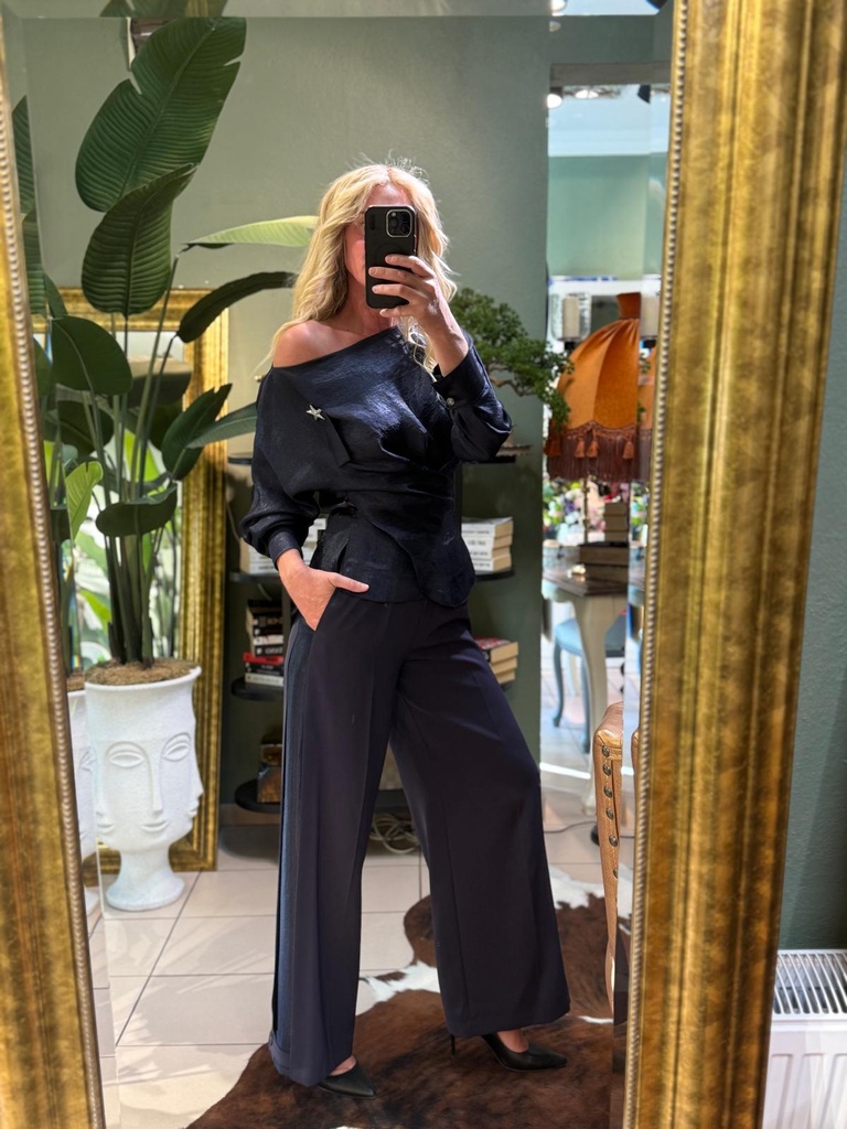 Lacivert Renk Takım